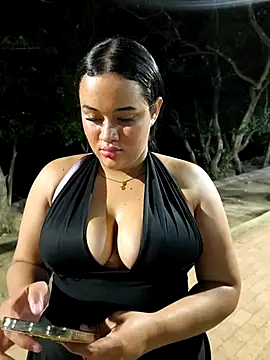 datoka_adrenaline (Ask my age) - 😈 Insert toy 😈