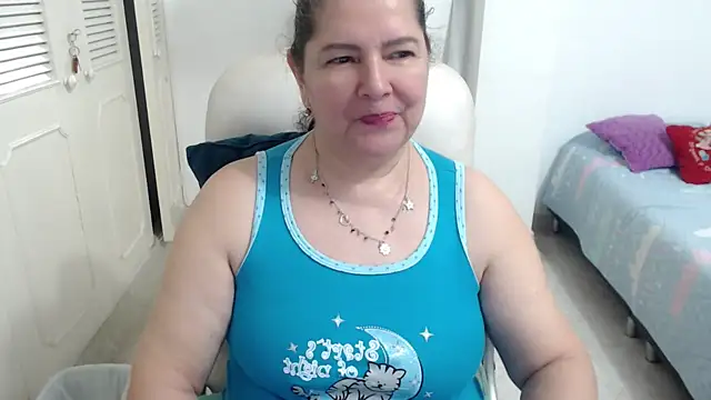 leonela_69 webcam