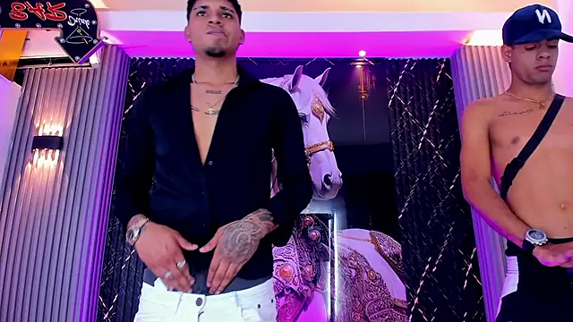 the_knights_of_the_night_ webcam