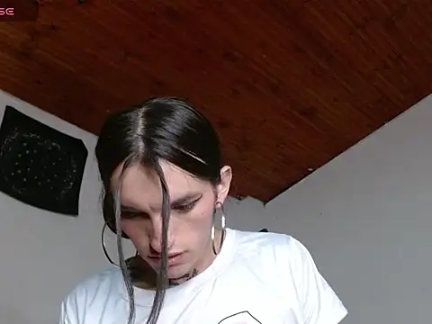 Scarlett_crastrawberry webcam