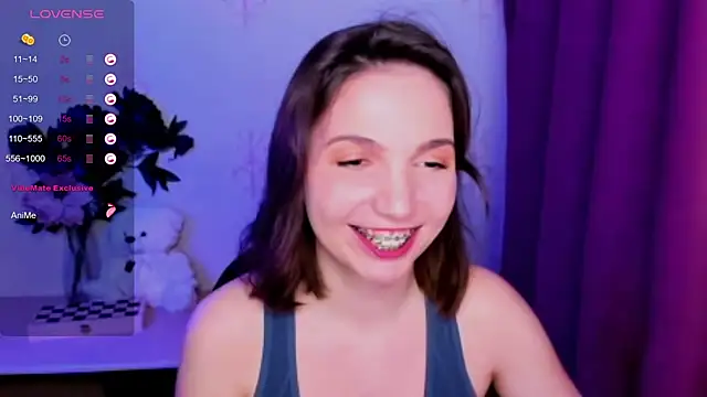 KindHazelHere_ webcam