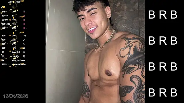 Ftm_xxxperiencie webcam