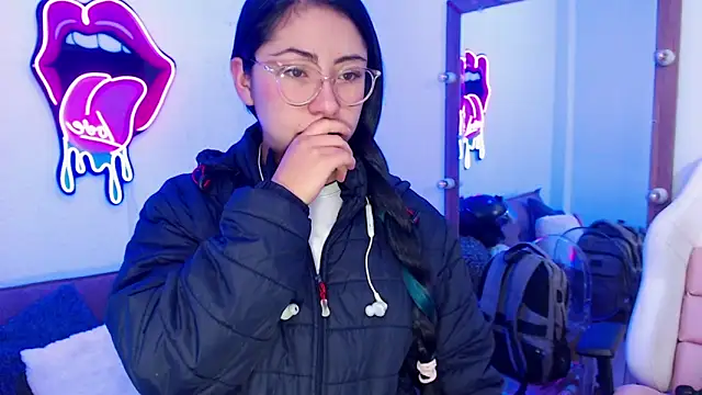 demyanderson_ webcam