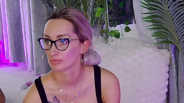 IsabelleEthan webcam