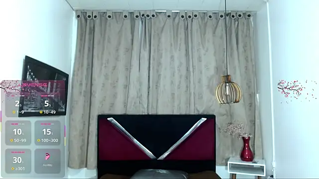 luisa__torres webcam