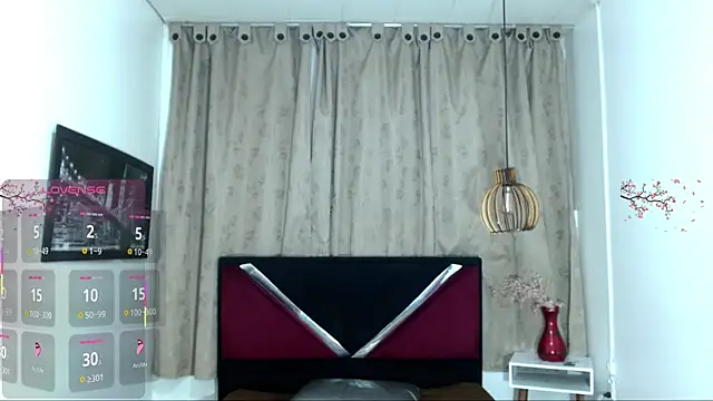 luisa__torres webcam