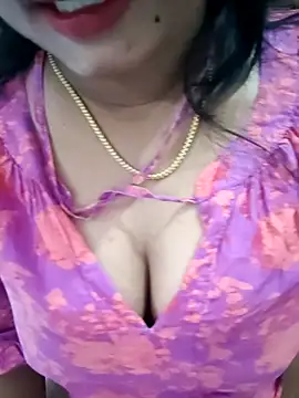 Ramya_456 live sex cam