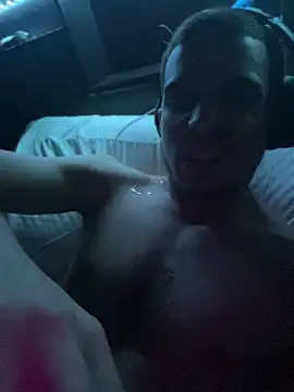 daddyshomeee_ (M twink) - cuummm 💦💦