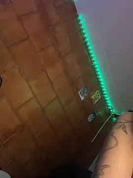 lulu_AG live sex cam