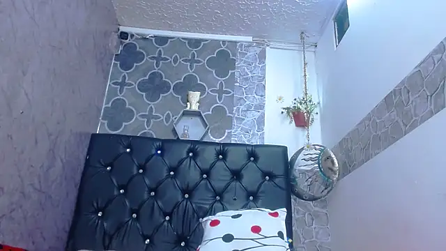 sexyboys_cutex18 webcam