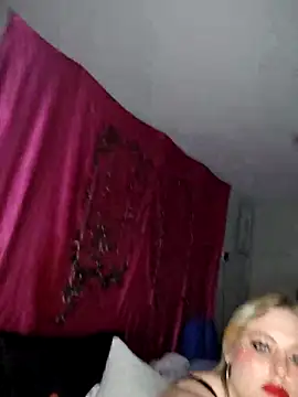 SpiderRose444 webcam