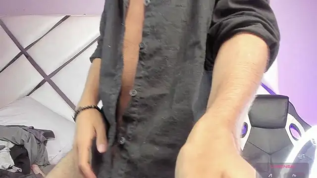 JeremySanders1_ webcam