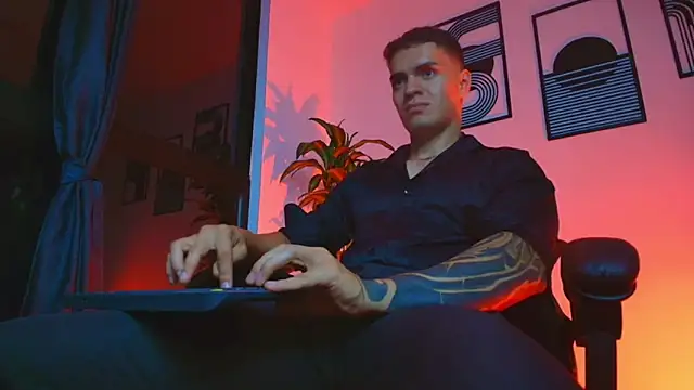 ALPHA_DOMINUS_ webcam