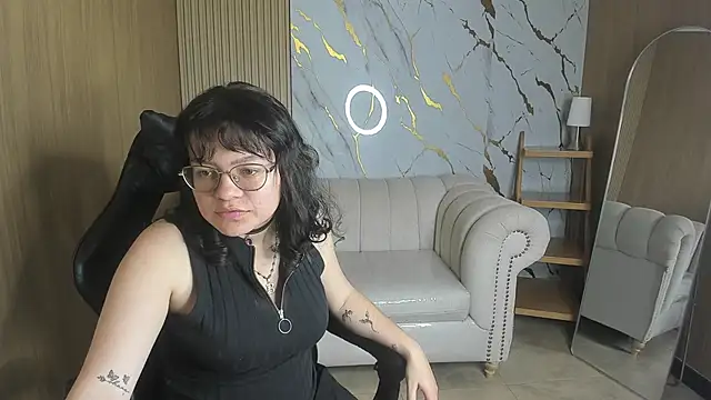 Amara_tf webcam