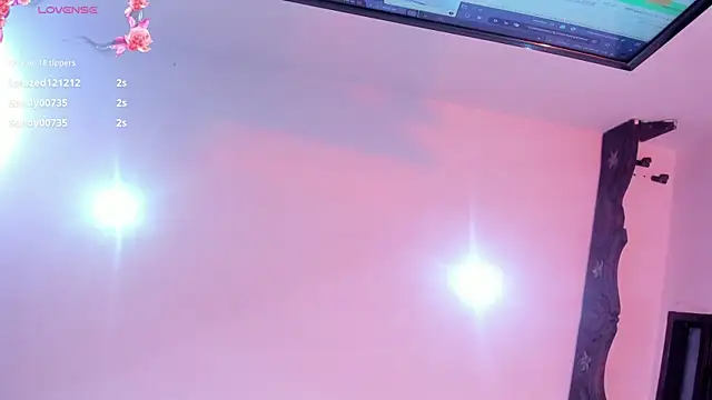 AlondraSoomer webcam