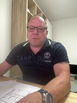 coupleLatinaLovers webcam