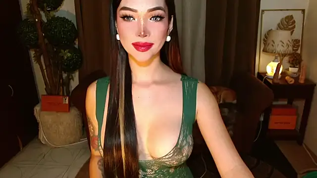 MouthWatering_Ayesha webcam