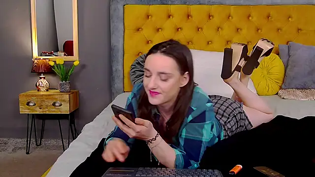 jessica_white_ - Jessica_White_'s free webcam - UK Sex Cams