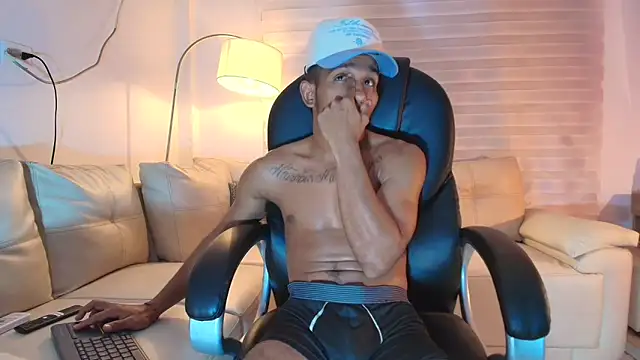 ricky_spensar23cm_ webcam