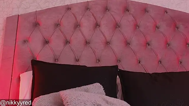 Nikky_Red_ webcam