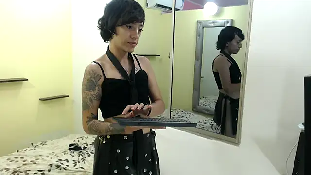 romina_white18 webcam