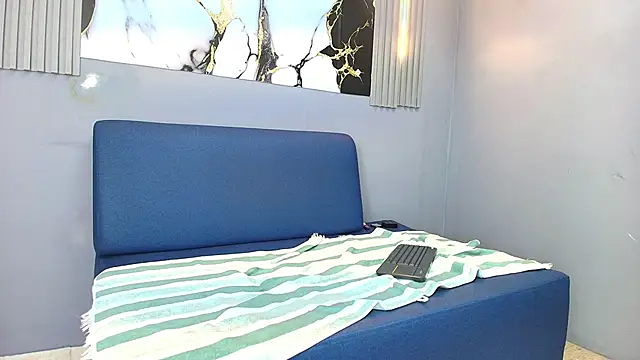 raphael_nyon1 - RAPHAEL_NYON1's free webcam - UK Sex Cams