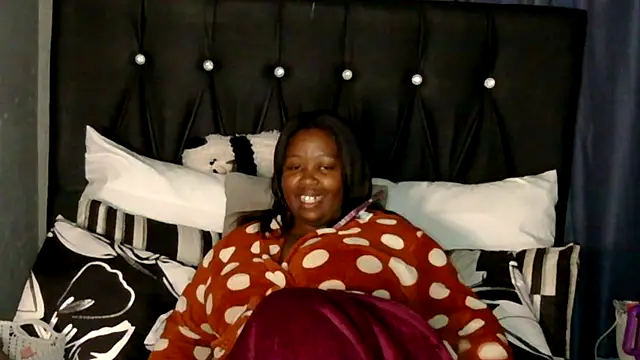 caramelbooty69 webcam