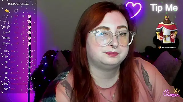 Alicia_love00 webcam