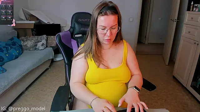 stella_vestal webcam