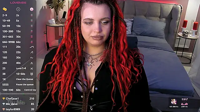 Miss_Maya_Mils webcam