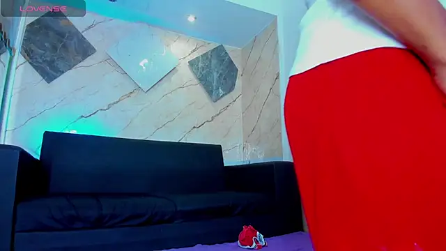 Dreams_Goldens webcam