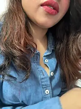 Webcam Model (riya_sharma11)  is live.Free join now!