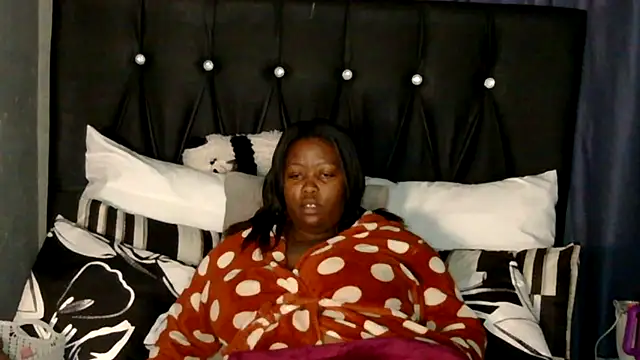 caramelbooty69 webcam