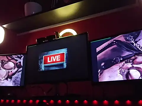 _MissJaneWarren_ webcam