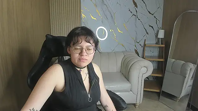 Amara_tf webcam