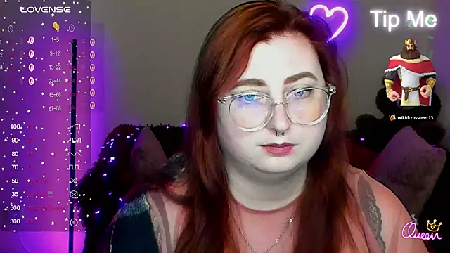 Alicia_love00 webcam