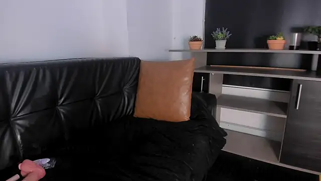 Desire_mature webcam