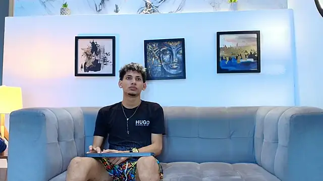 YOUNG_BOYS_HELL webcam