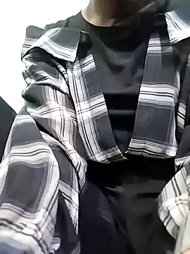 Liviya__225__ webcam