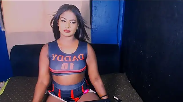 Littleindianmilf webcam