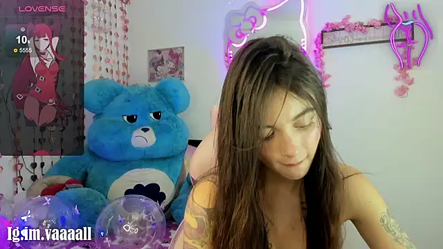 lucyy_tay webcam
