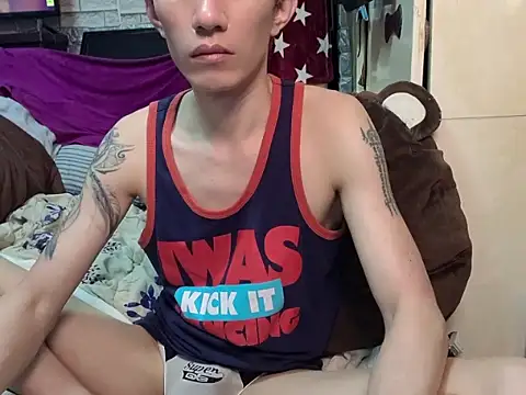 Christopher1024 webcam