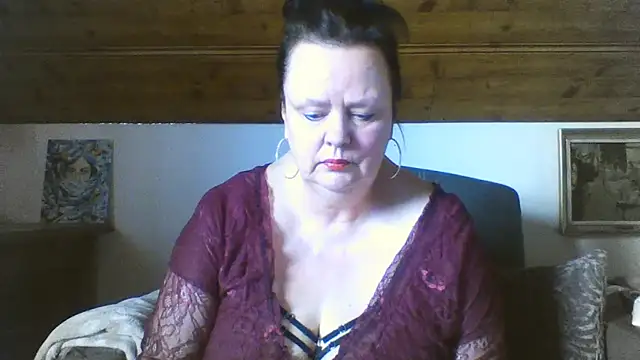 TiffanyMature webcam