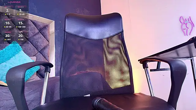 hilary_banks1 webcam