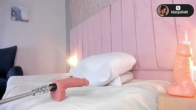 Hillary_Collins1 webcam