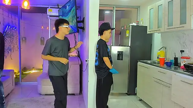 Houseofwarrios webcam