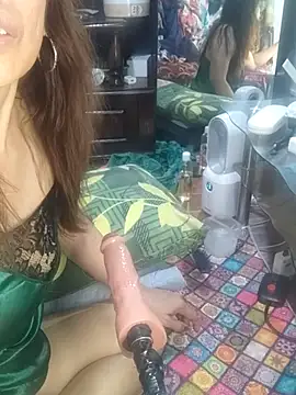 HotsexyNaughtysweetbaby webcam