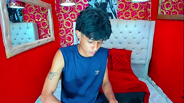 straightyoungpein webcam