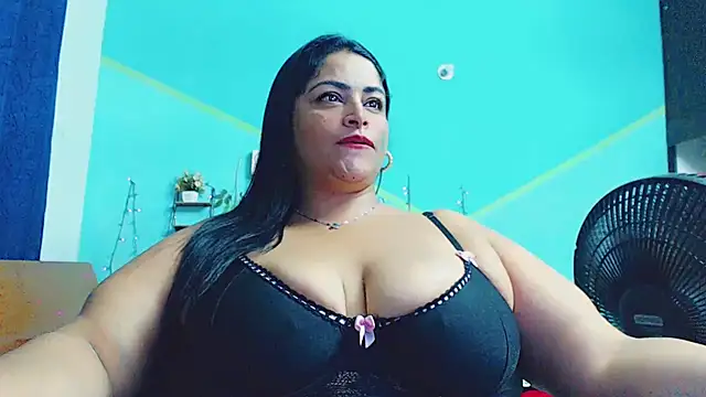 NickyRibeiro webcam