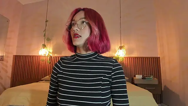 daphne_courtis webcam